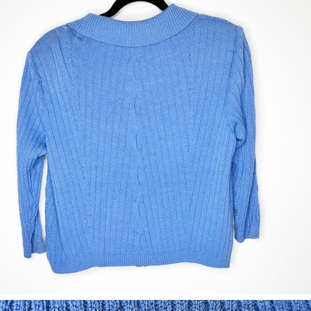 St. John Zip Up Cardigan Size Large - Picture 2 of 3